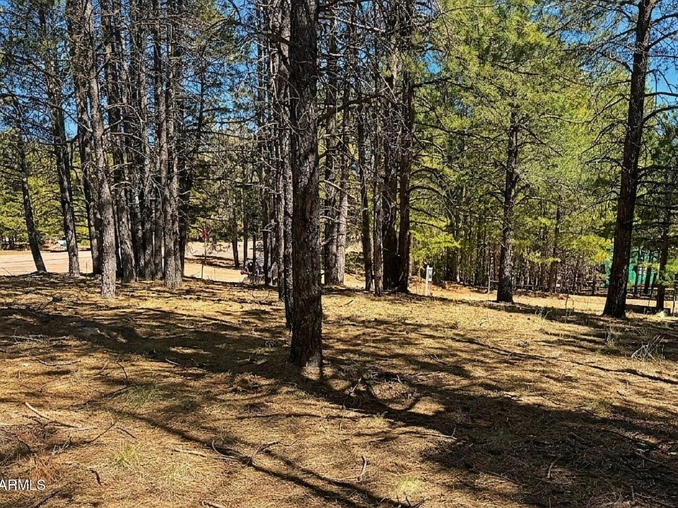 2nd image of 1080 POND Circle #890