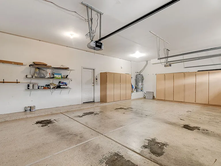 2504 Antique Blossom Ave — Photo 68