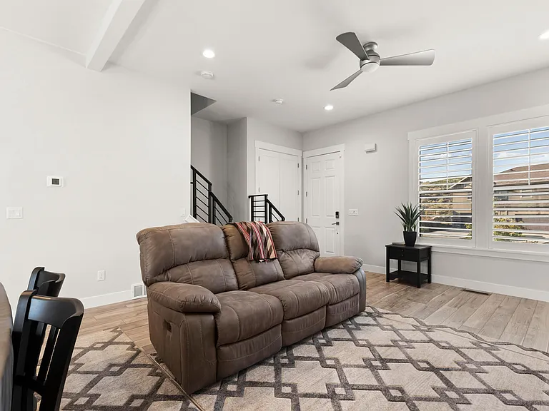 1107 W Wasatch Spring Rd #1107 — Photo 4