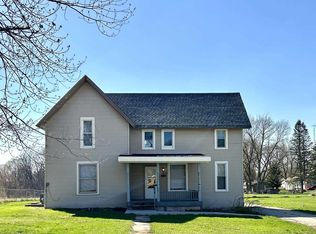 6567 11th St, Rockford, IL 61109