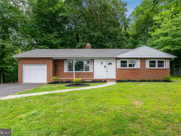 135 N Monroe Ave, Cherry Hill, NJ 08002