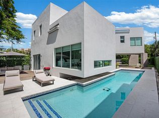 200 SW 32nd Rd, Miami, FL 33129