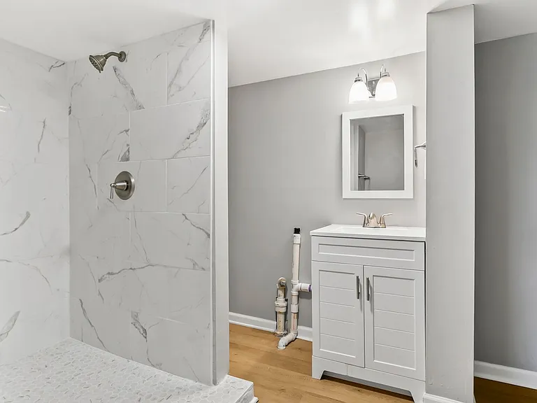 7215 S 41st Ave — Photo 27
