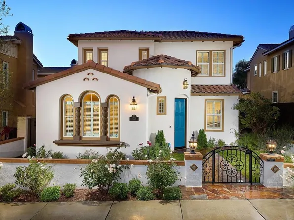 6221 Village Green Dr, Carlsbad, CA 92009