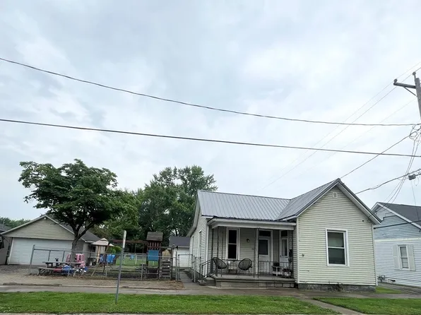 711 Jefferson Ave, Cambridge, OH 43725