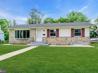 5 Virginia Ave, Palmyra, NJ 08065