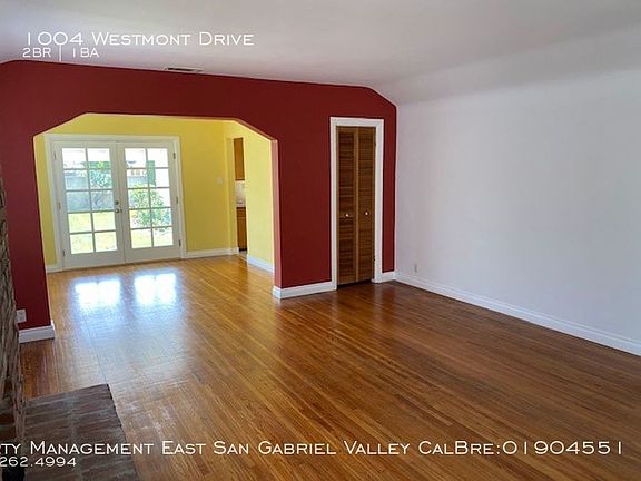 3rd image of 1004 Westmont Dr