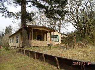 408 Espey Rd, Grants Pass, OR 97527