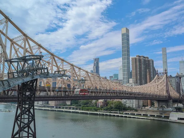 405 Main Street image 15 of 15