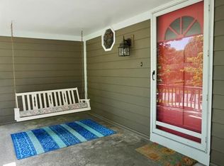 1238 NE Depot Dr, Lees Summit, MO 64086