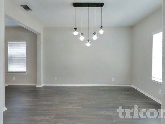 3rd image of 7707 Foxwaithe Ln