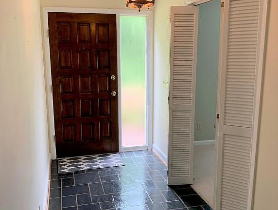 5th image of 15729 Monticello Dr