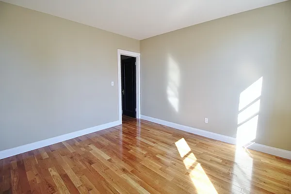 Rented by Julianna Realty Corp | media 19