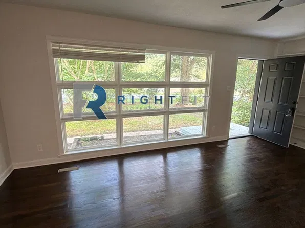 202 Corbin Dr, Columbus, GA 31907