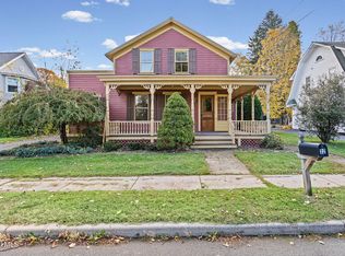32 Elm Street, Nassau, NY 12123
