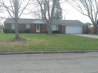106 Elbar Dr, Bryan, OH 43506