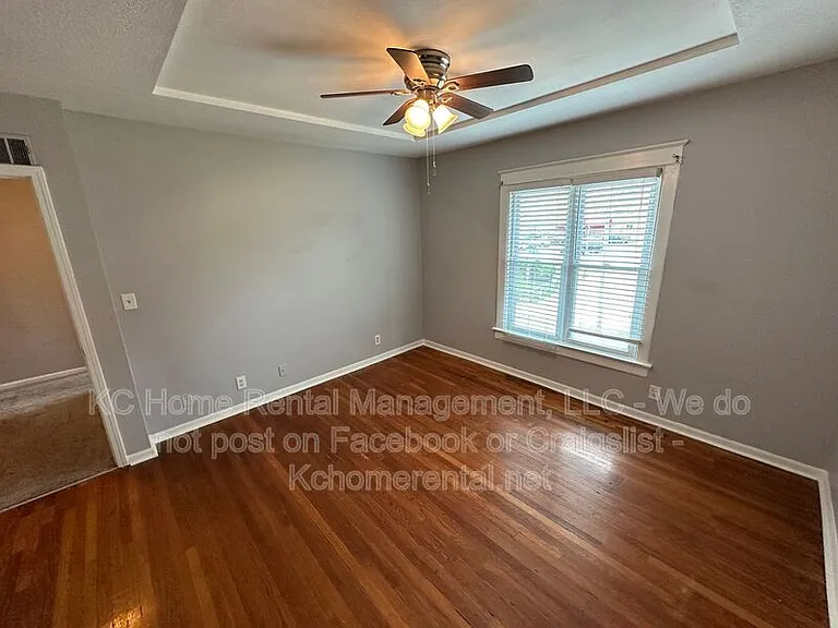 3633 Central St #2 — Photo 22