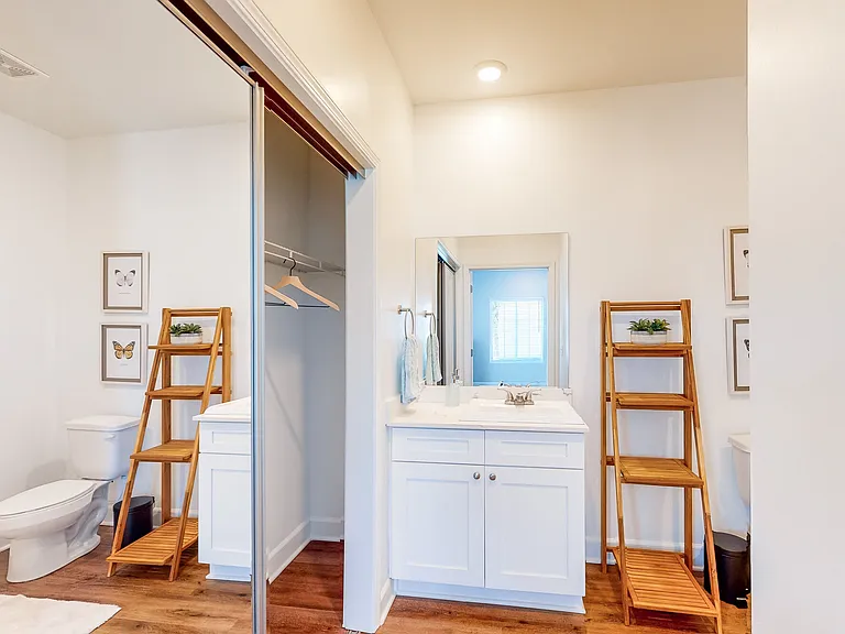 Coastal Club Apartments — Photo 34