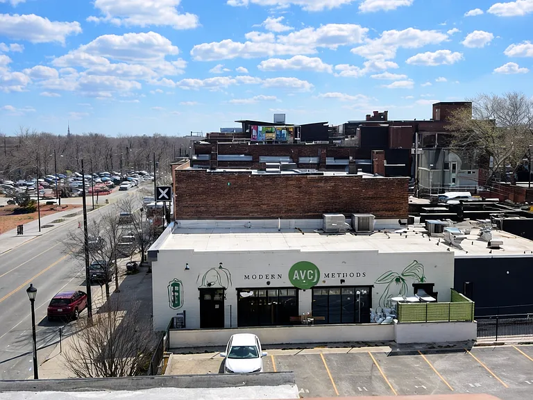 2030 W 25th St #203 — Photo 38