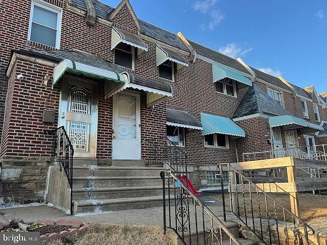 2nd image of 7244 Lynford St