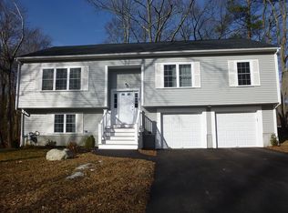 18 Castleton, Randolph, MA 02368