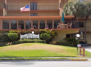 9440 SW 8th St APT 123, Boca Raton, FL 33428