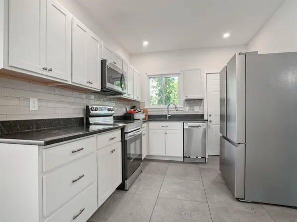 2278 Ridgeway Ave, Columbus, OH 43219