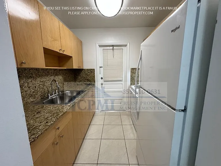 315 S Crescent Dr Hollywood, FL 33021 — Photo 11
