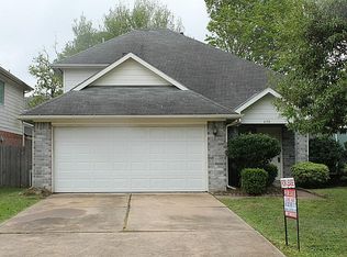 630 Shady Dale Dr, Stafford, TX 77477