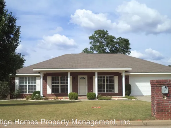 113 Sioux St, Enterprise, AL 36330