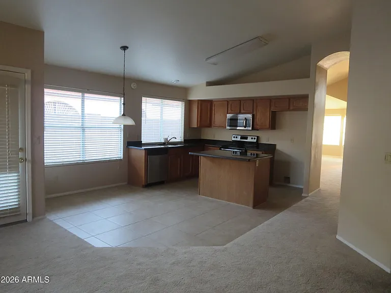 7518 W Wescott Dr — Photo 4