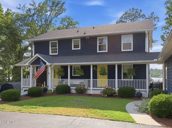 164 Catnip Point Road, Bath, NC 27808