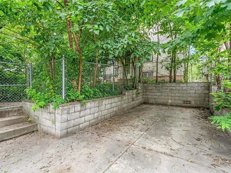 3547 Girard Ave S — Photo 13