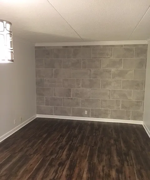 2325 Elliston Pl #110 — Photo 10