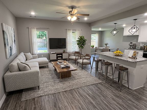 2nd image of 101 Haydens Way