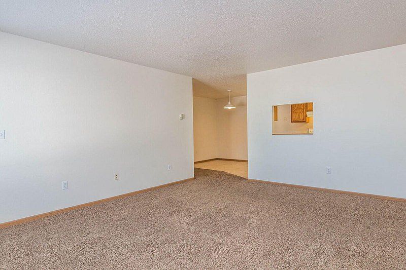Fargo, ND Foxtail Townhomes | Living