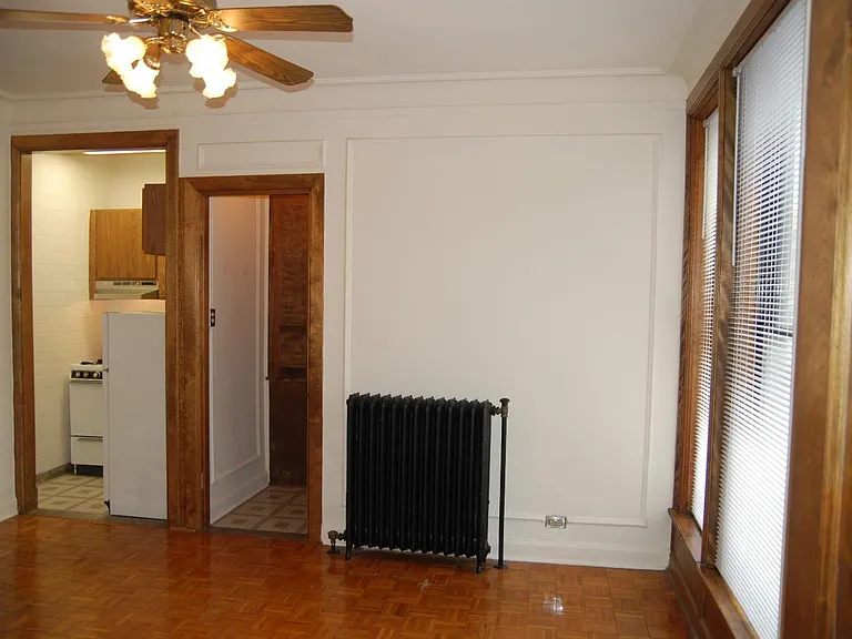 530 W Diversey — Photo 46