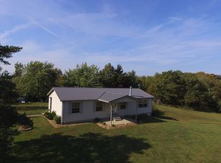 11954 N 2350th Blvd, Saint Francisville, IL 62460