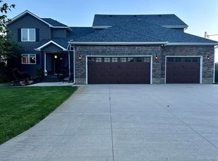 7465 County Road 5, Arlington, NE 68002