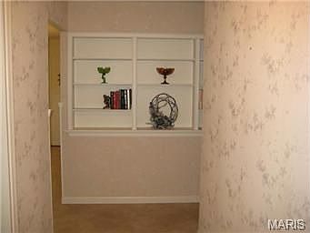 5th image of 1696 Somerset Shire Dr
