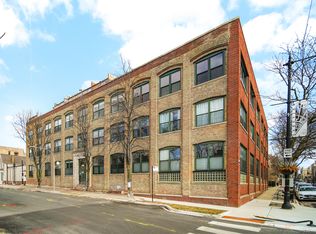 3201 N Ravenswood Ave APT 303, Chicago, IL 60657