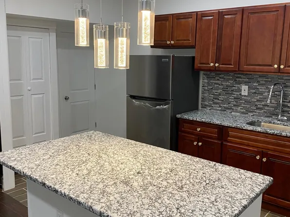 2951 N 24th St #1, Philadelphia, PA 19132