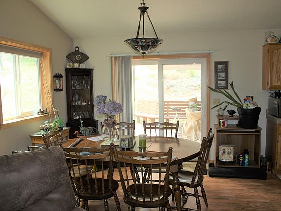 4th image of 891 Bull Pine Dr
