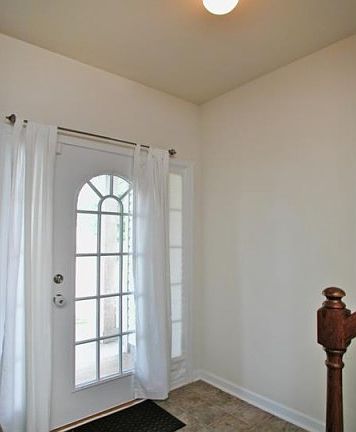 2nd image of 4017 Rosebud Park Dr
