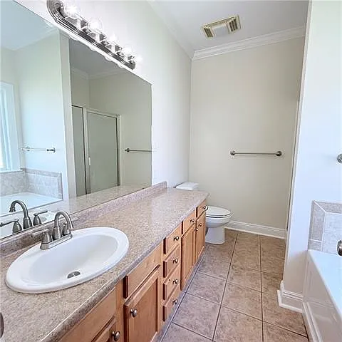 331 Main St — Photo 12