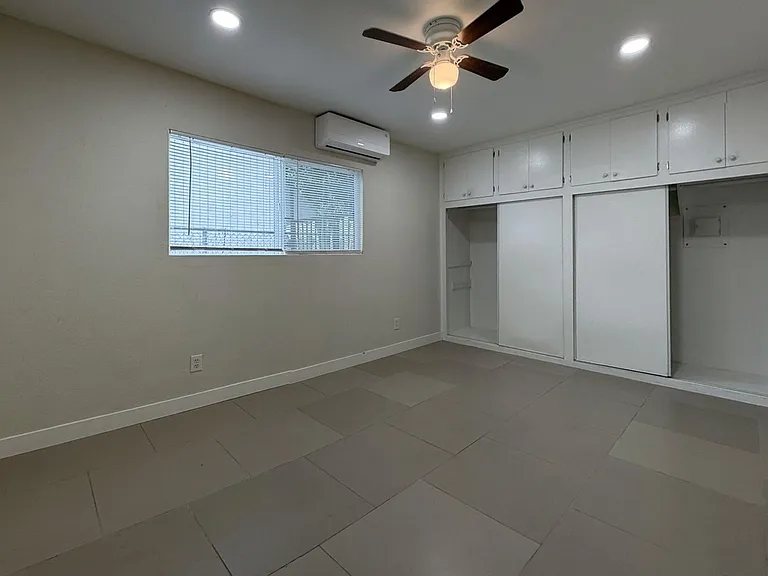 3980 Cedar St — Photo 11