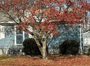 112 Bird Ln, Milford, CT 06460
