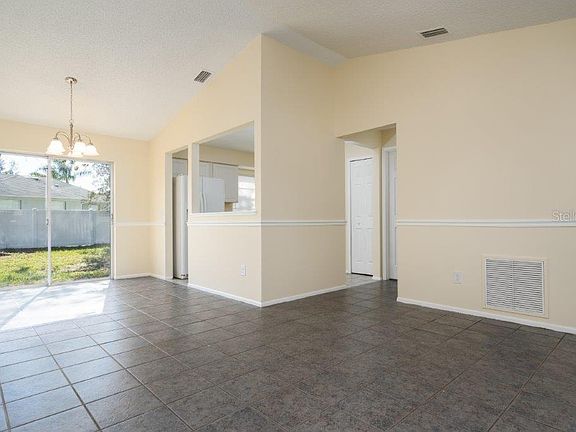 2nd image of 2589 Haulover Blvd