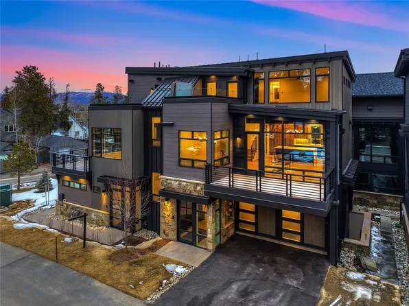 318 S 2nd Ave, Frisco, CO 80443