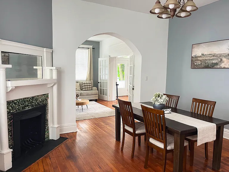 127 N Jefferson St — Photo 41
